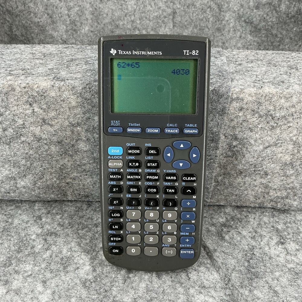 Texas Instruments TI-82 Graphing Calculator With Cover Tested 747